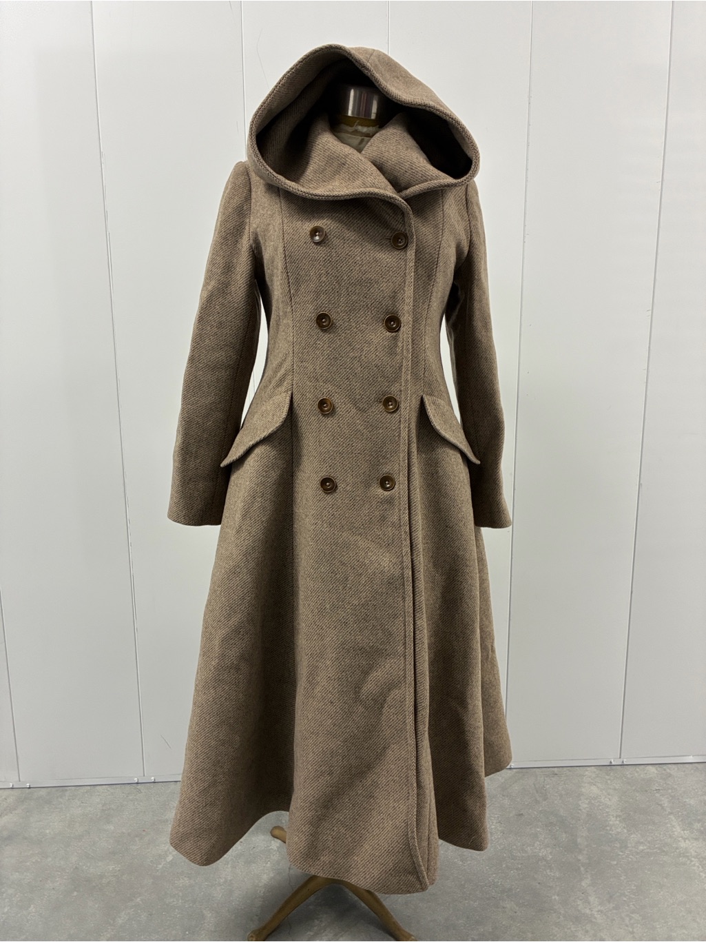 Linennaive Trista 24 100% Twill Wool Hooded Coat Taupe Gray Small — image 2 of 8